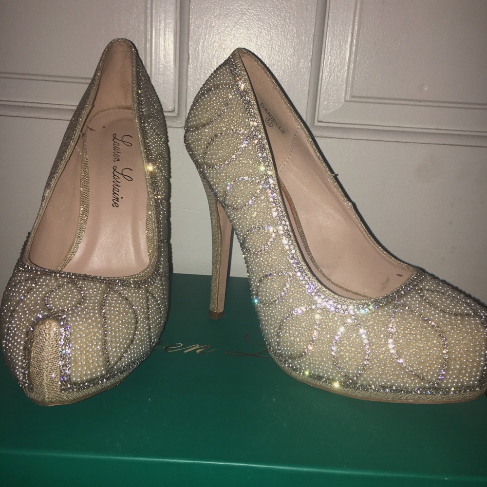 Lauren Lorraine designer pumps